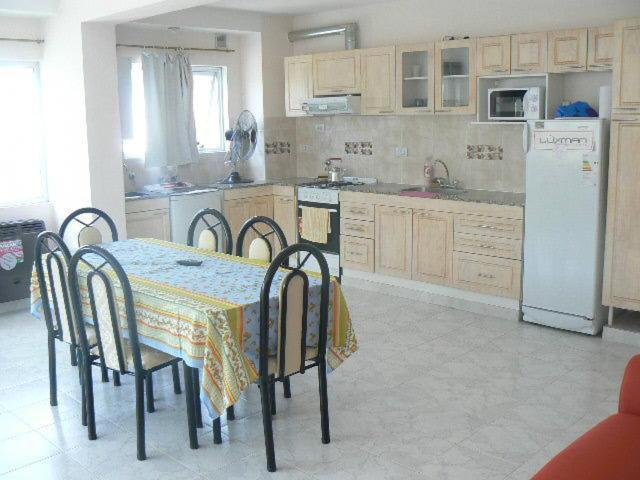 Apartmán Departamentos Santa Monica Puerto Madryn Pokoj fotografie